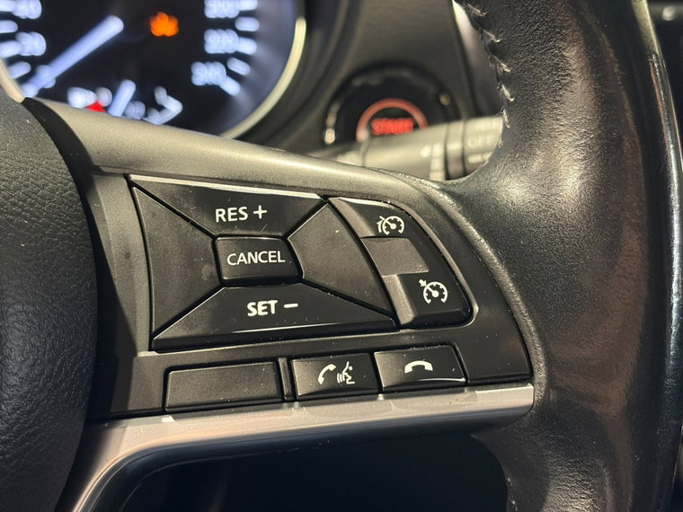Vehicle Image 28