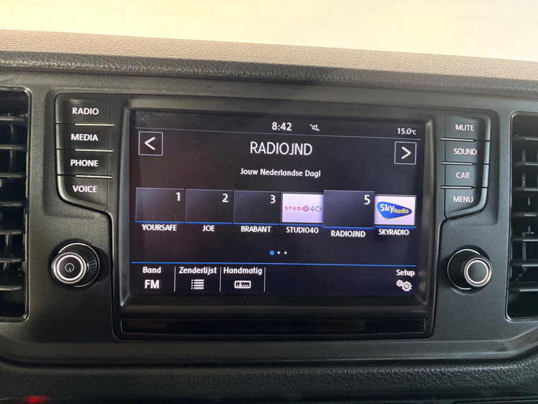 Vehicle Image 22