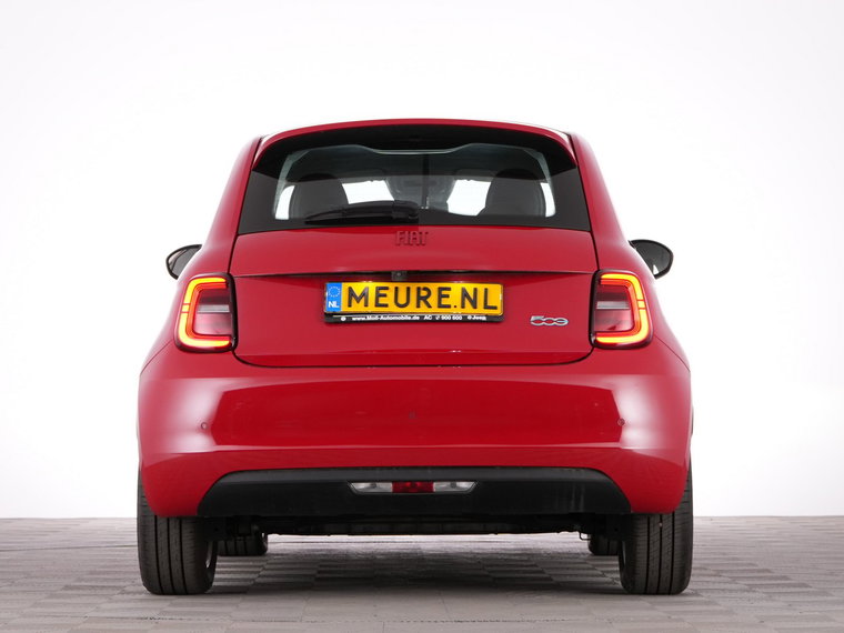 Vehicle Image 33