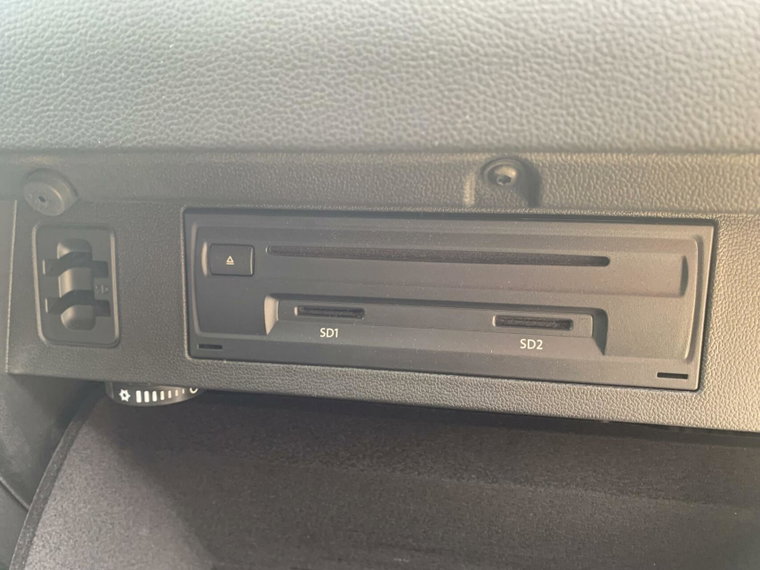 Vehicle Image 26