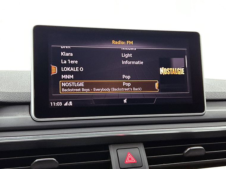 Vehicle Image 16