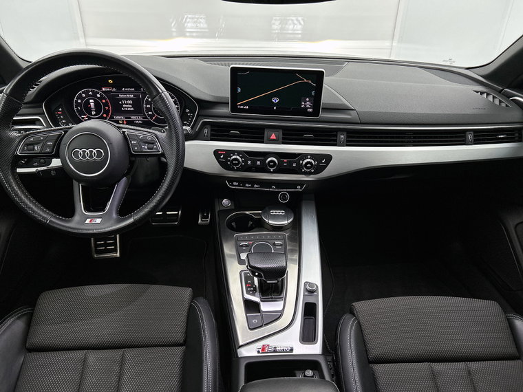Vehicle Image 18