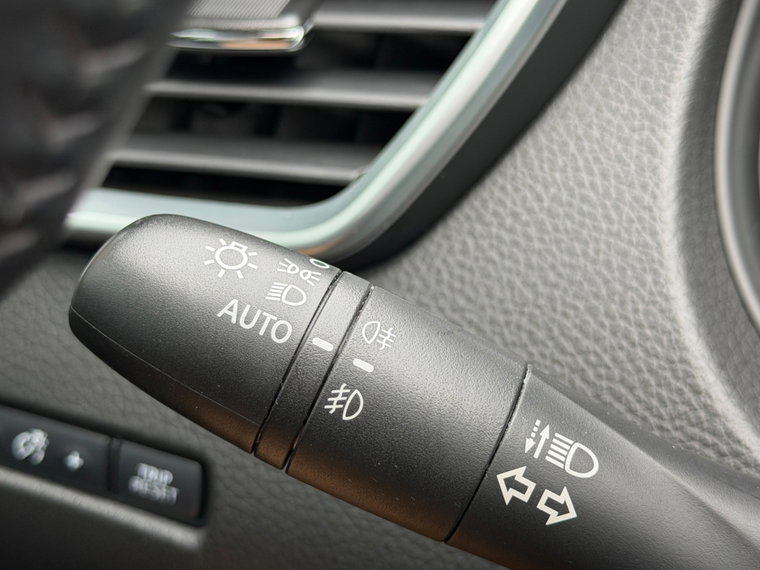Vehicle Image 40