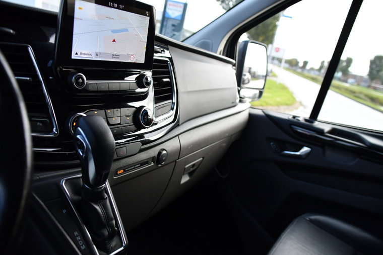 Vehicle Image 18