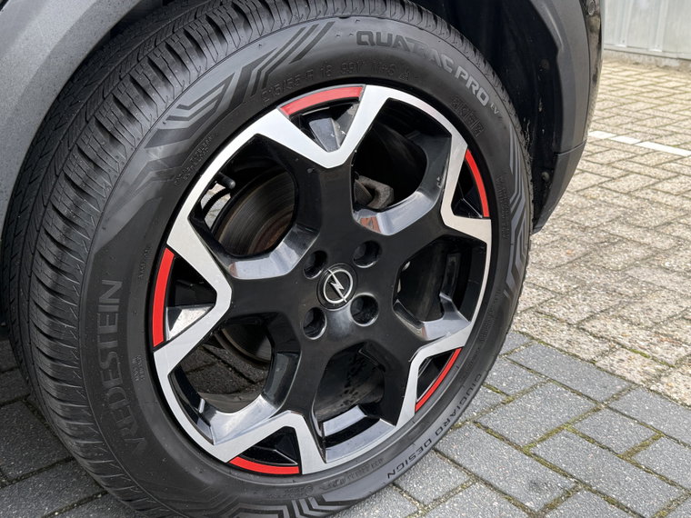 Vehicle Image 36