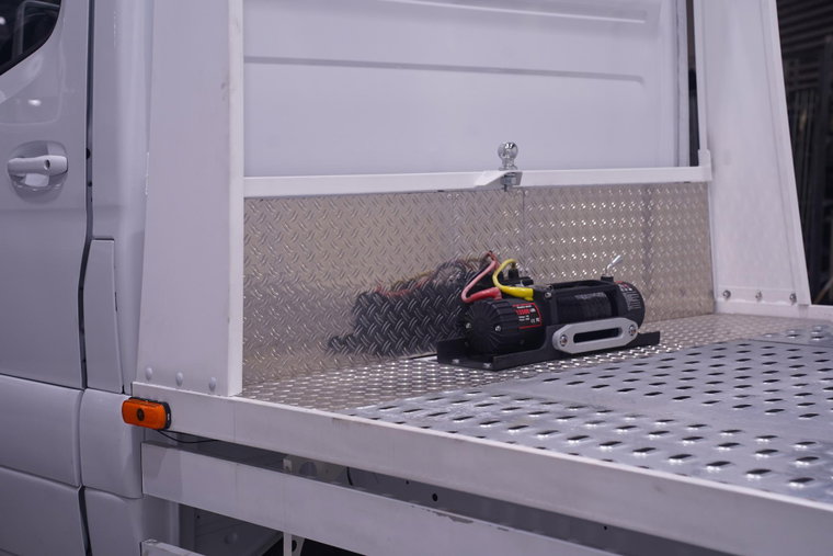 Vehicle Image 11