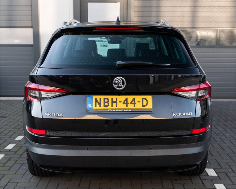 Vehicle Image 21
