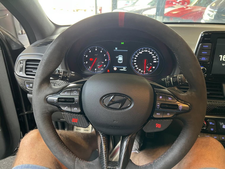 Vehicle Image 19