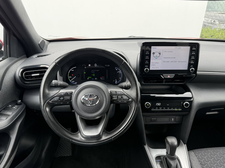 Vehicle Image 12