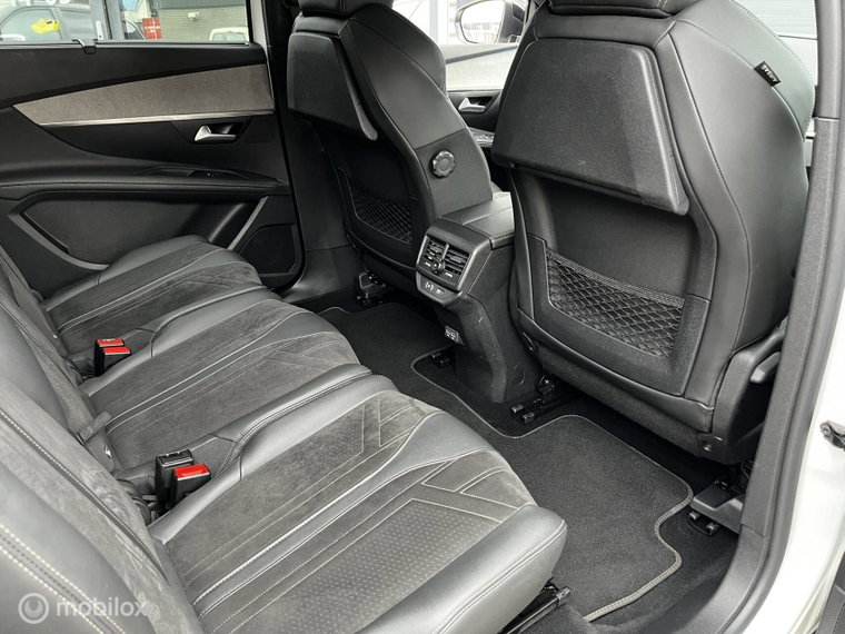 Vehicle Image 41