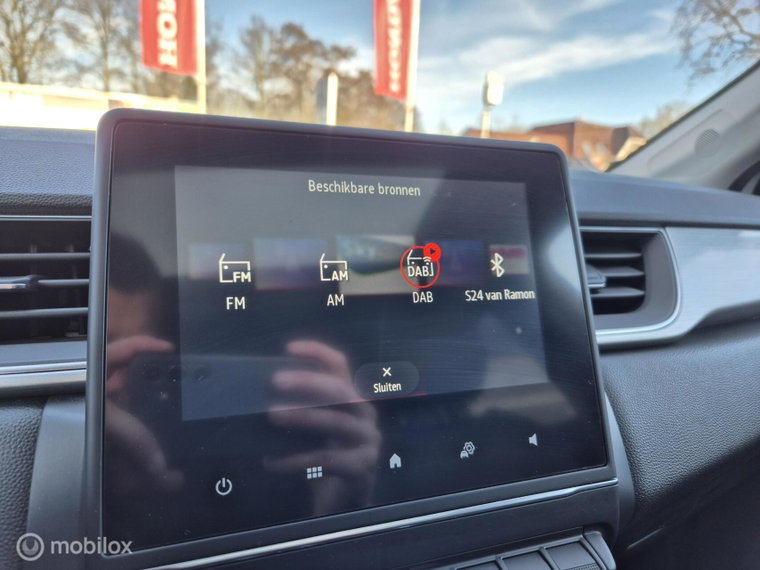 Vehicle Image 35
