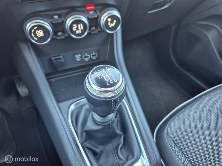 Vehicle Image 37