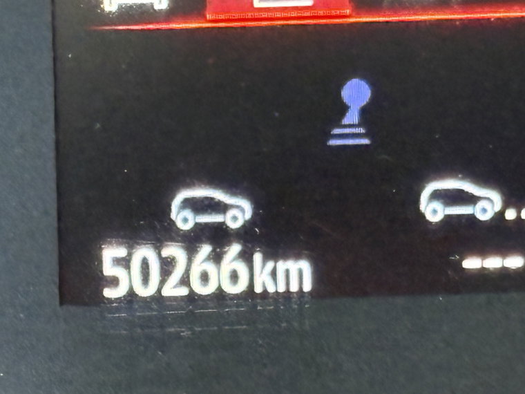 Vehicle Image 24