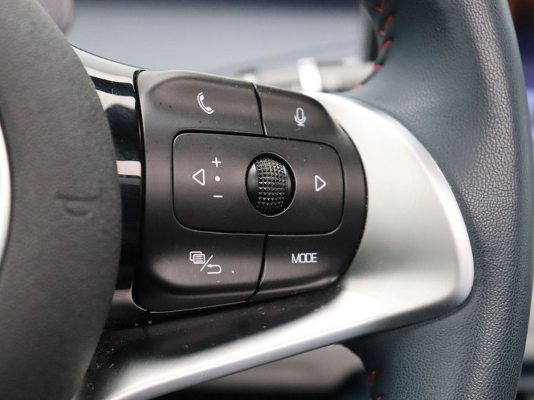 Vehicle Image 23