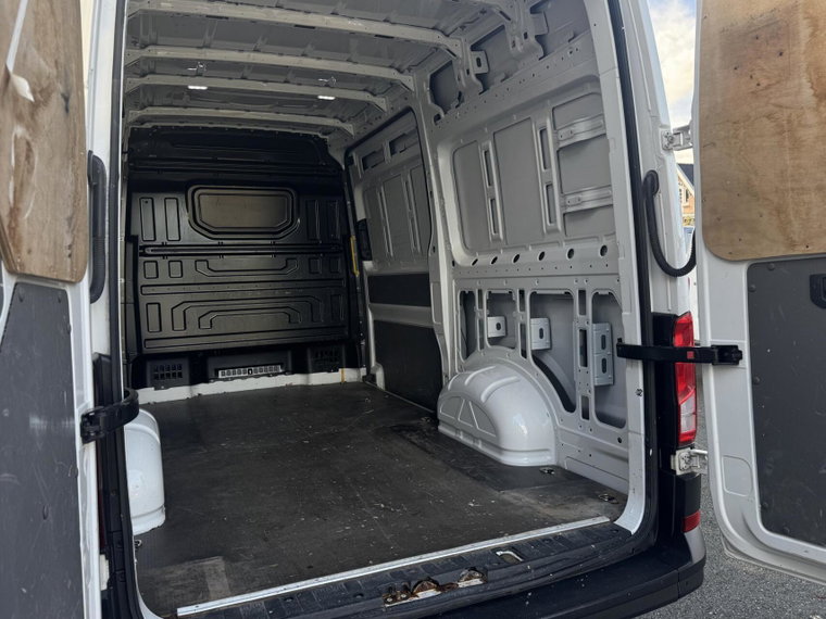 Vehicle Image 31