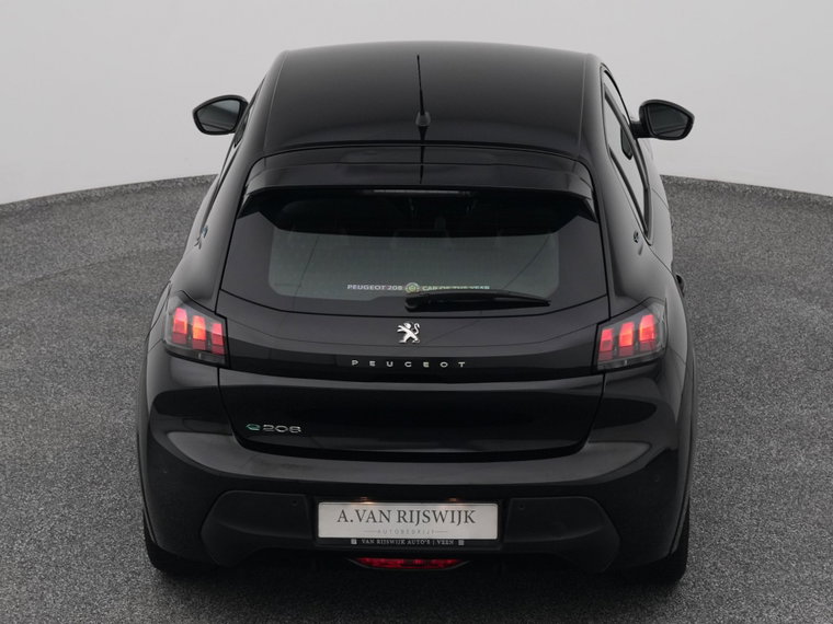 Vehicle Image 29