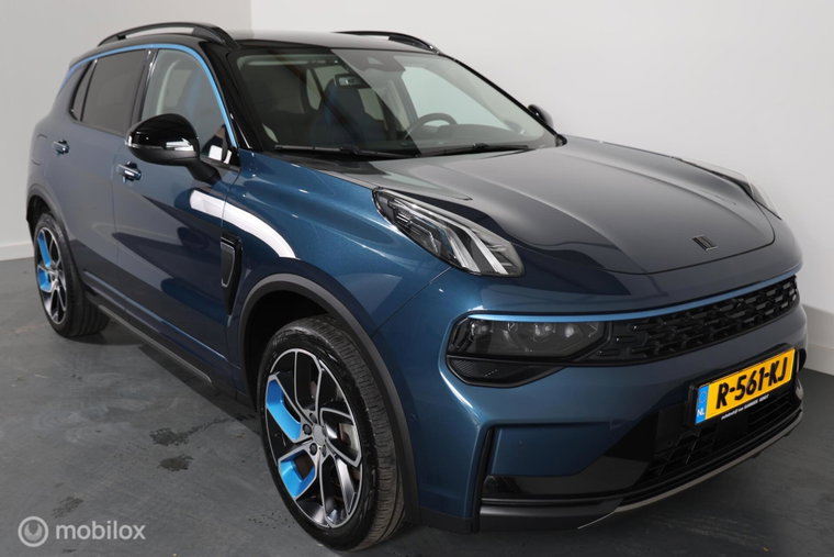 Vehicle Image 10