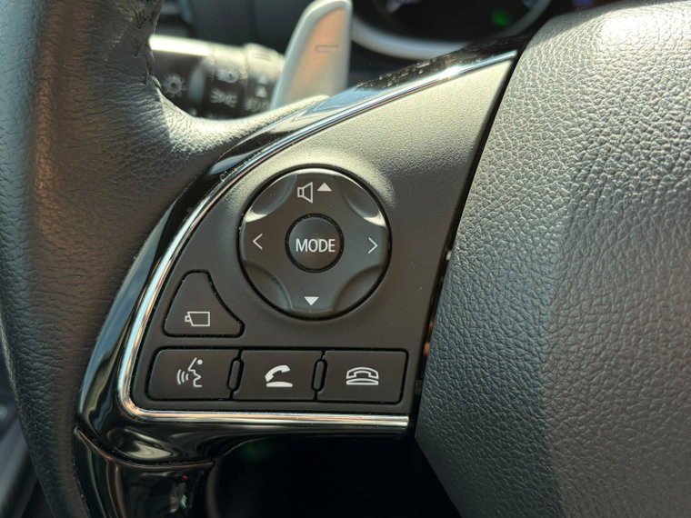 Vehicle Image 23
