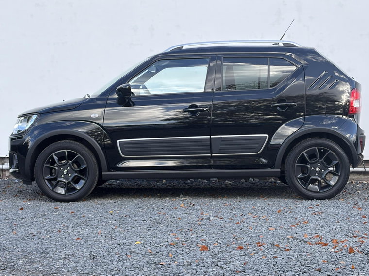 Vehicle Image 10