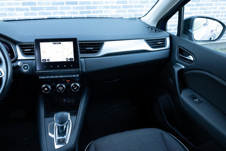 Vehicle Image 40