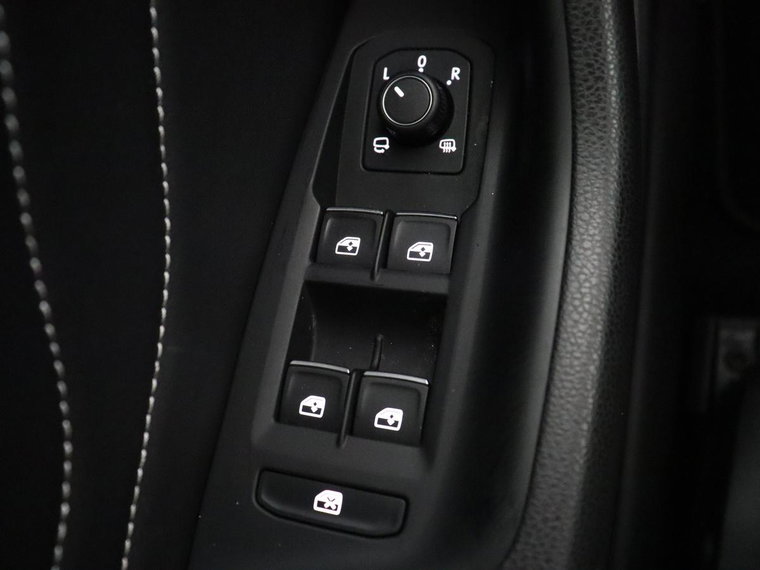 Vehicle Image 41