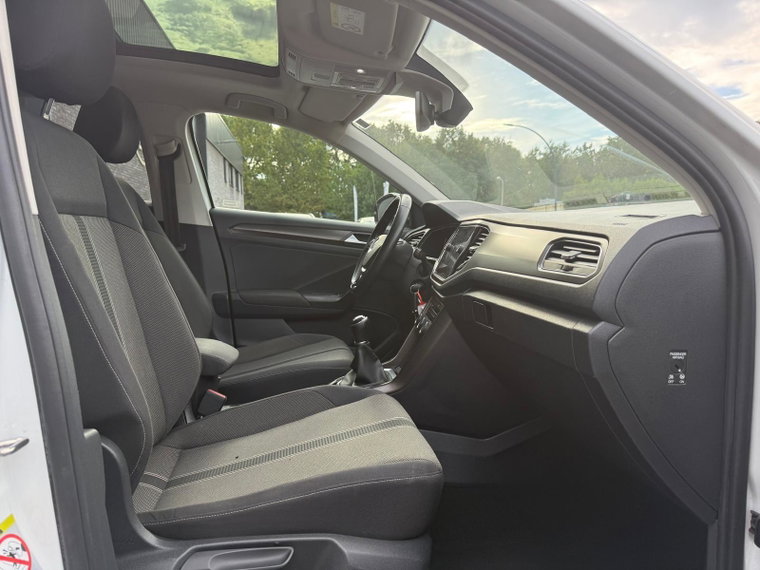 Vehicle Image 37