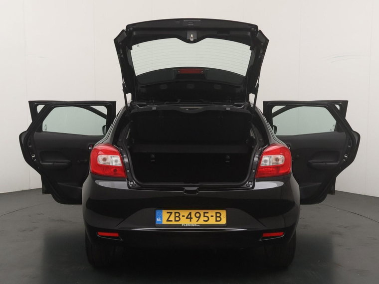 Vehicle Image 21