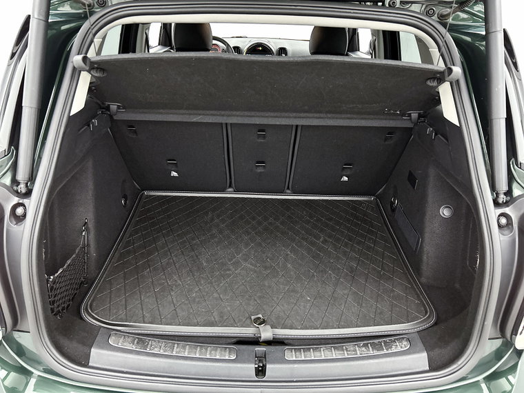 Vehicle Image 33
