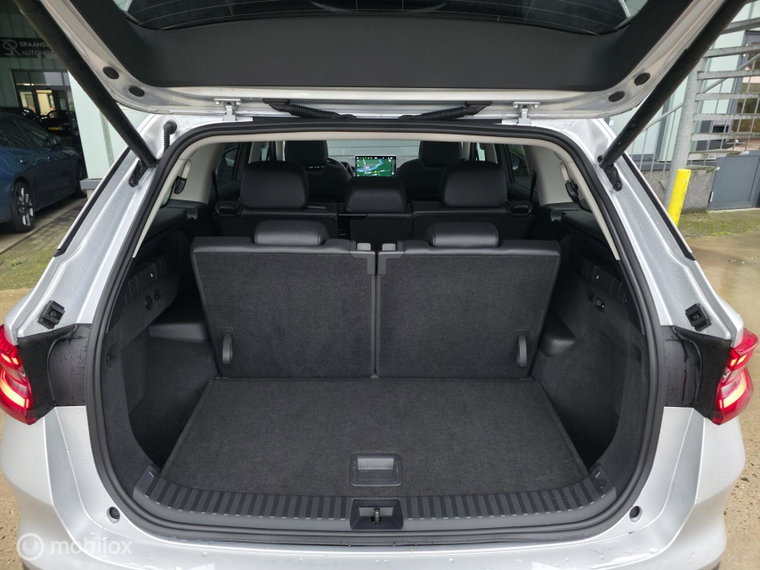 Vehicle Image 39
