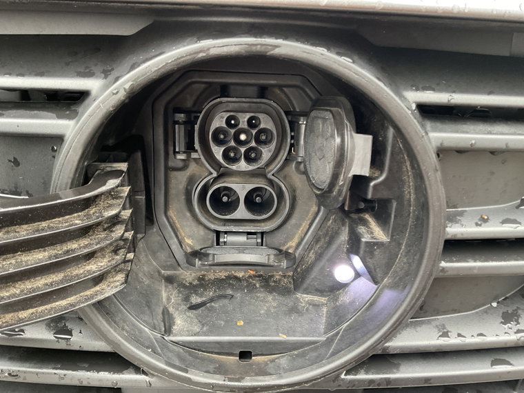 Vehicle Image 17