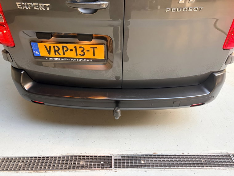 Vehicle Image 39