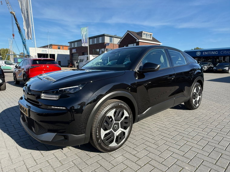Vehicle Image 28