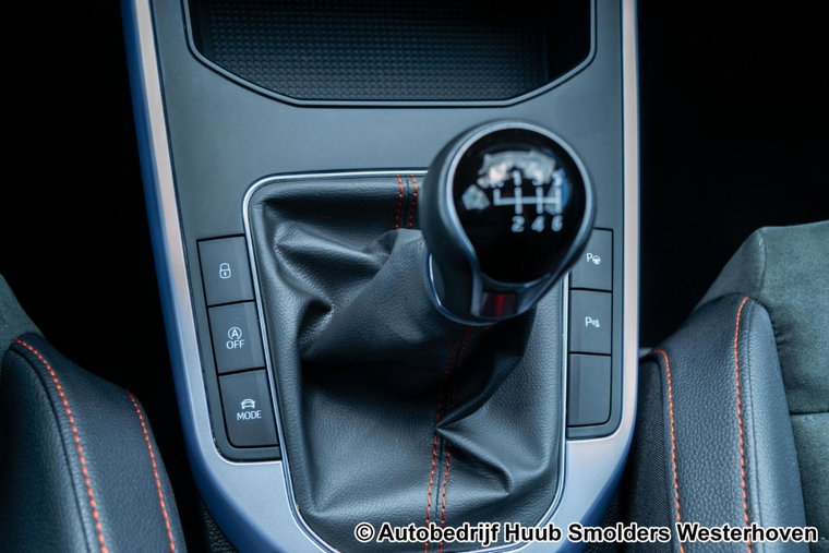 Vehicle Image 41