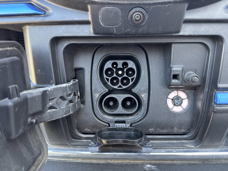 Vehicle Image 31