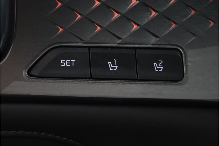 Vehicle Image 46