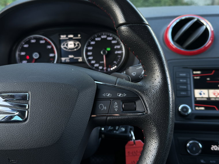 Vehicle Image 24