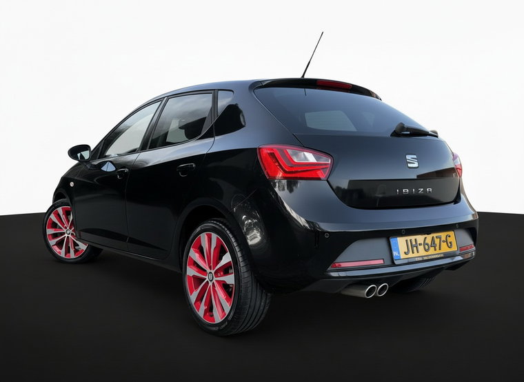 Vehicle Image 8