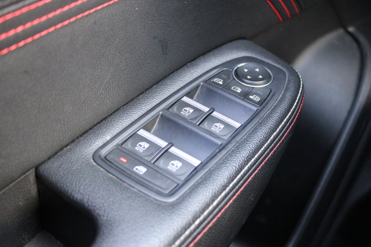 Vehicle Image 24