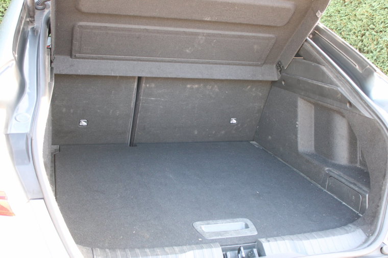 Vehicle Image 26