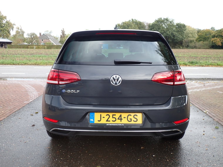 Vehicle Image 28