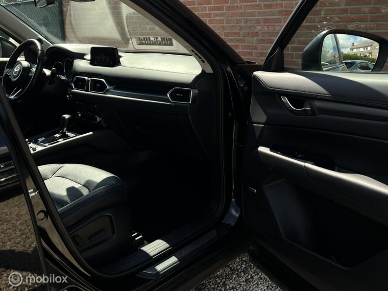 Vehicle Image 28