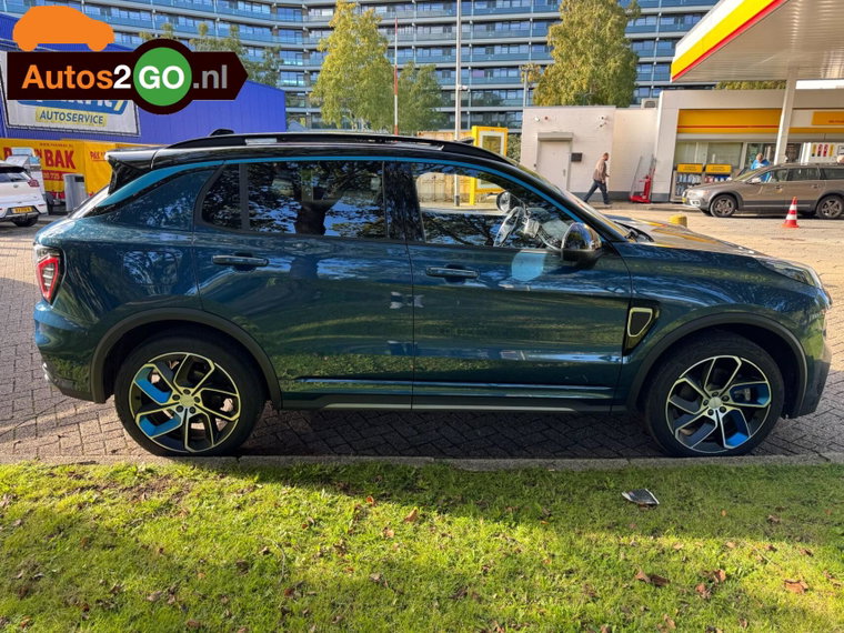 Vehicle Image 14