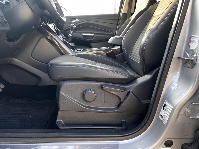 Vehicle Image 33