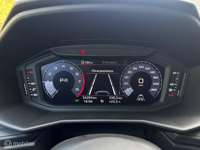 Vehicle Image 21