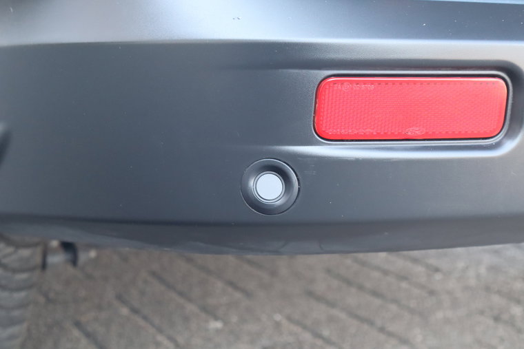 Vehicle Image 24
