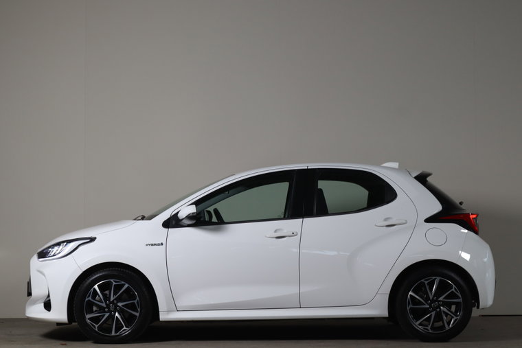 Vehicle Image 12