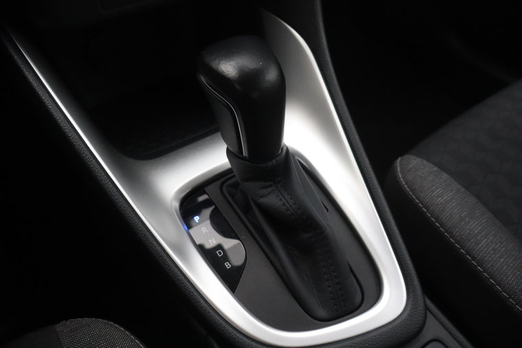 Vehicle Image 23