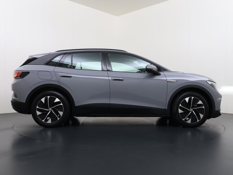 Vehicle Image 35