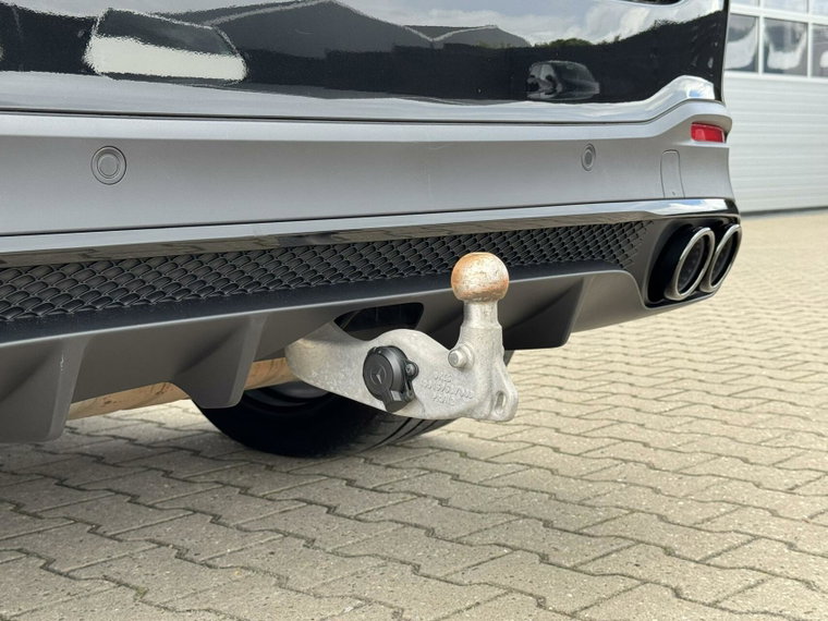 Vehicle Image 27