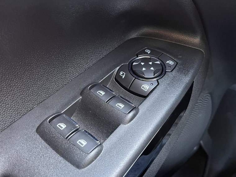 Vehicle Image 24